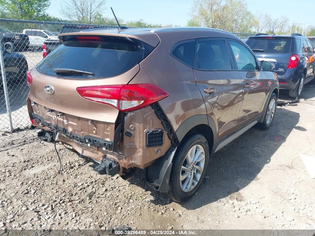Hyundai TUCSON SE 2017 KM8J33A42HU409860 Image 4