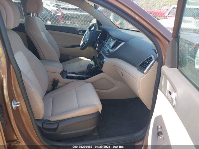 Hyundai TUCSON SE 2017 KM8J33A42HU409860 Image 5