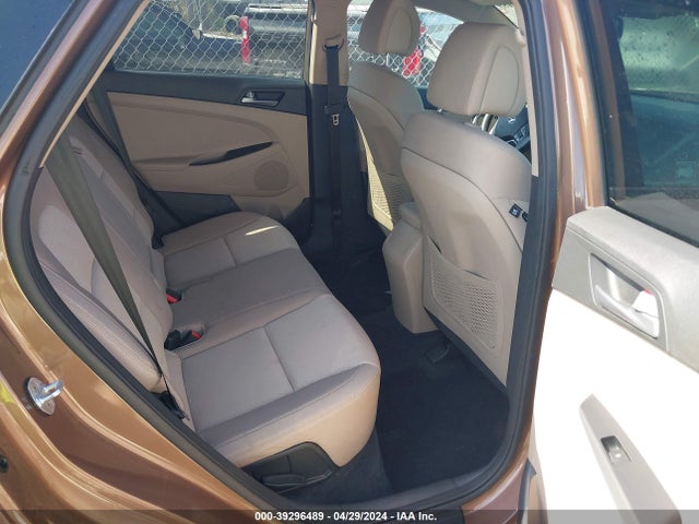 Hyundai TUCSON SE 2017 KM8J33A42HU409860 Image 8