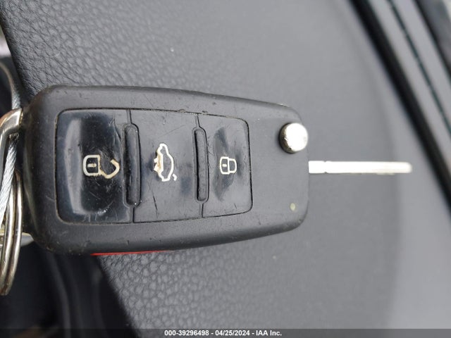 Volkswagen Passat 1.8t Wolfsburg Edition 2014 1VWAT7A35EC115919 Image 11