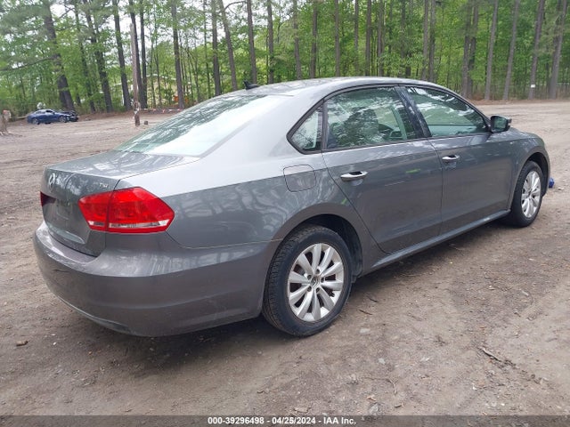 Volkswagen Passat 1.8t Wolfsburg Edition 2014 1VWAT7A35EC115919 Image 4