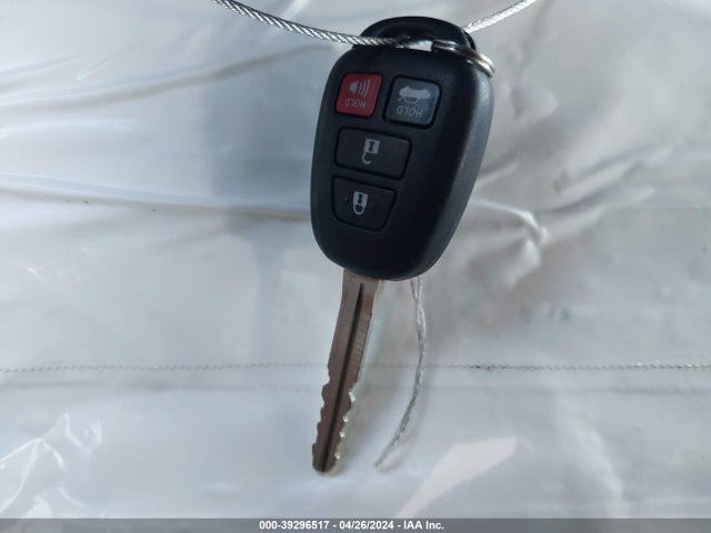 Toyota COROLLA LE 2016 2T1BURHE7GC571048 Image 11