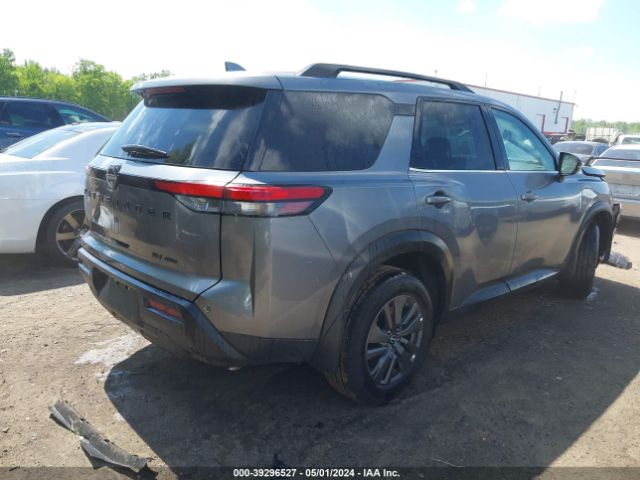 5N1DR3BC2RC229562 Nissan Pathfinder Sv 4wd