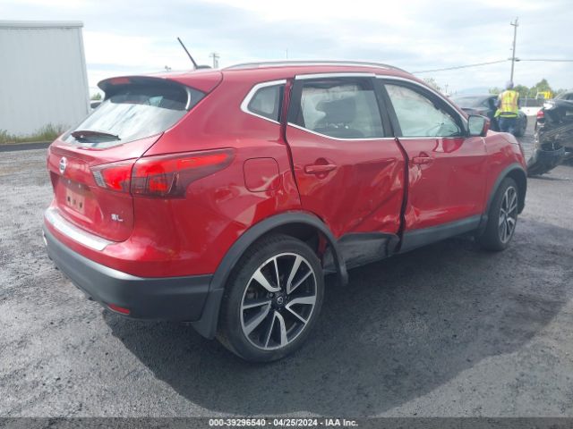 JN1BJ1CP6JW182924 Nissan Rogue Sport Sl