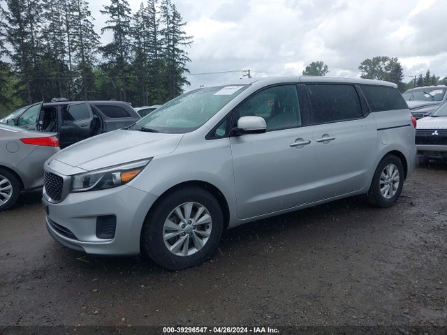 KIA SEDONA LX 2017 KNDMB5C14H6243445 Image 2