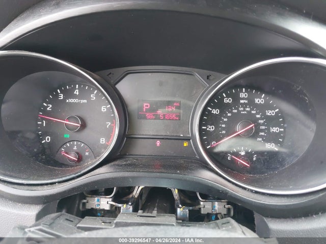 KIA SEDONA LX 2017 KNDMB5C14H6243445 Image 7