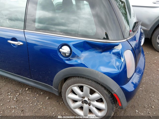 2004 MINI COOPER S WMWRE33464TD78546 Photo 5