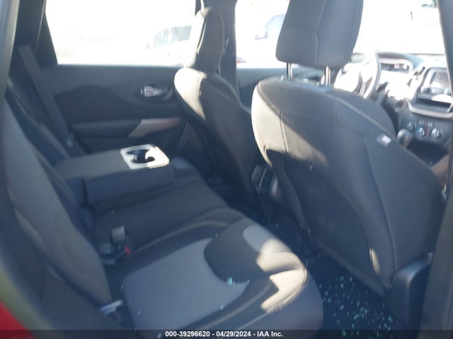 1C4PJMASXHW587285 Jeep Cherokee Altitude 4x4