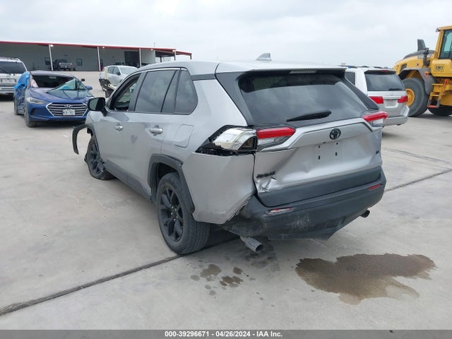 Toyota RAV4 LE 2022 2T3H1RFV3NC174141 Image 17