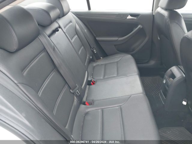 3VWD17AJ9EM224075 Volkswagen Jetta 1.8t Se