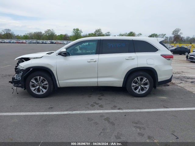 Toyota Highlander Le Plus V6 2016 5TDBKRFH0GS343001 Image 15