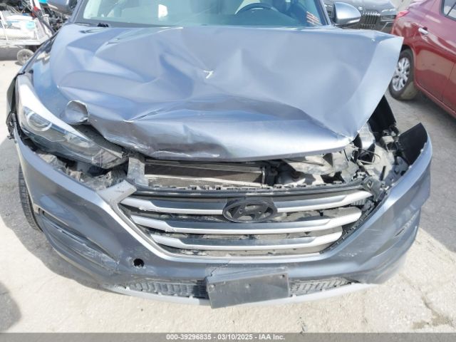 KM8J33A25JU670162 Hyundai Tucson Value