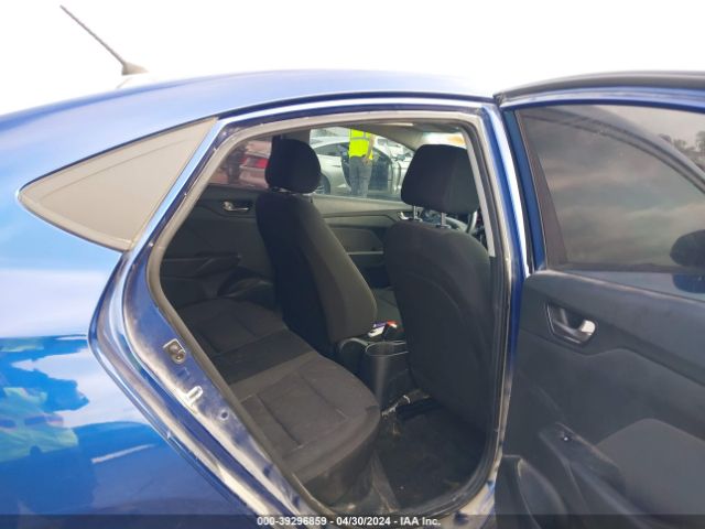 3KPC24A32KE064980 Hyundai ACCENT SE