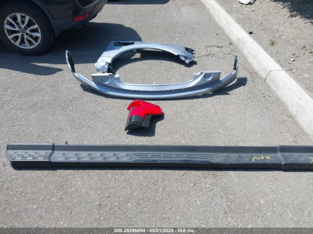 1FT6W1EV2NWG09694 Ford F-150 Lightning Lariat