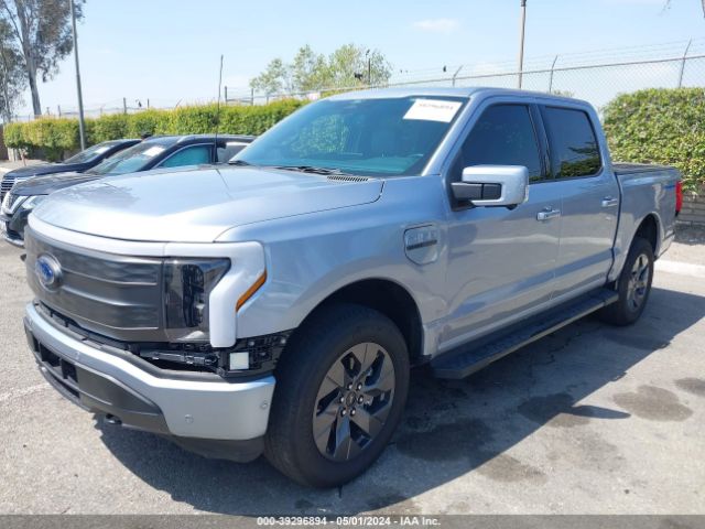 1FT6W1EV2NWG09694 Ford F-150 Lightning Lariat
