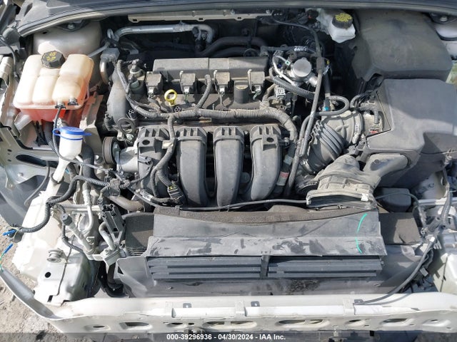 Ford FOCUS SE 2018 1FADP3K24JL265037 Image 10
