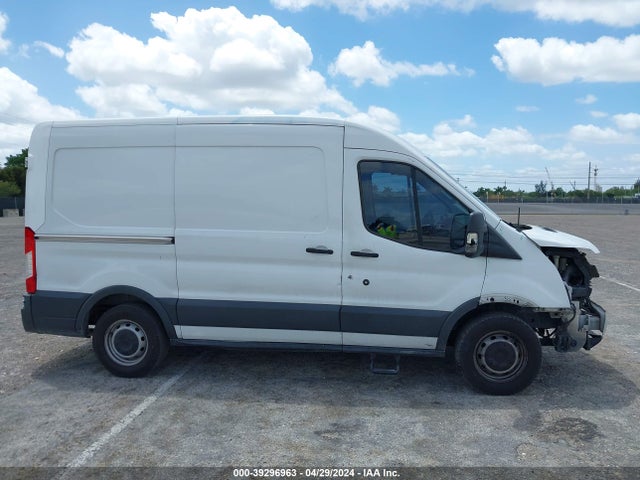 Ford Transit-150 2016 1FTYE1CM6GKB46846 Image 14