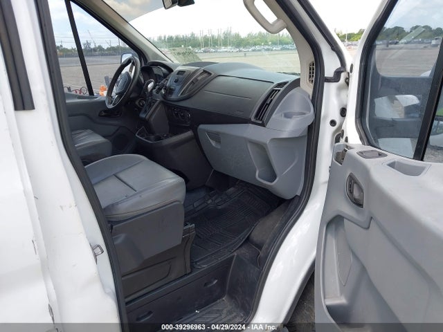 Ford Transit-150 2016 1FTYE1CM6GKB46846 Image 5