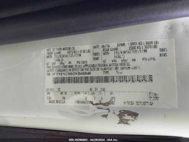 Ford Transit-150 2016 1FTYE1CM6GKB46846 Image 9