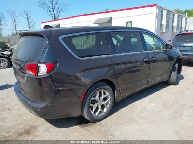 2C4RC1FG4KR509560 Chrysler Pacifica Touring Plus