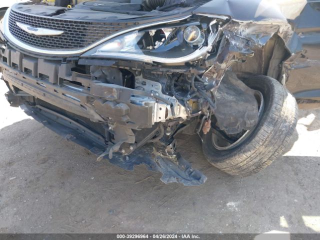 2C4RC1FG4KR509560 Chrysler Pacifica Touring Plus