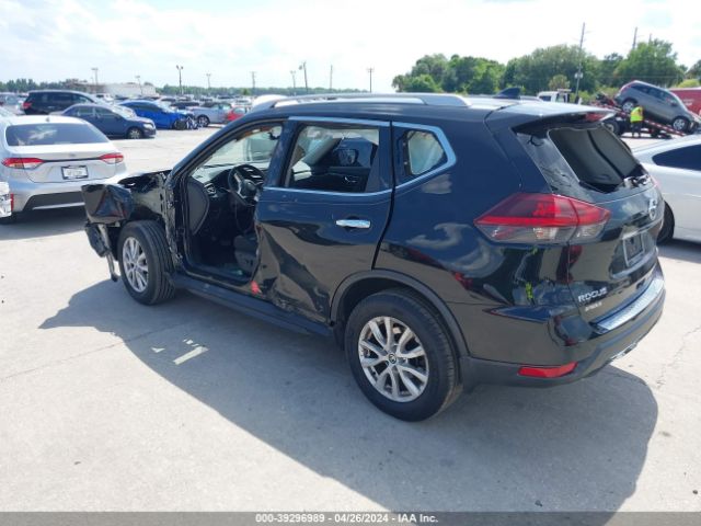 5N1AT2MT1JC812009 Nissan ROGUE SV