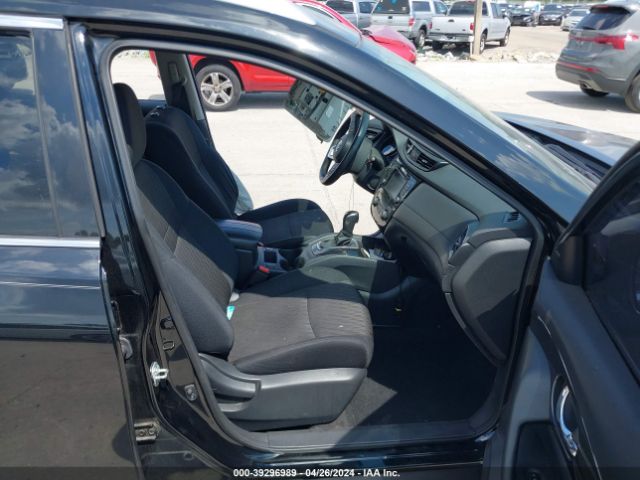 5N1AT2MT1JC812009 Nissan ROGUE SV