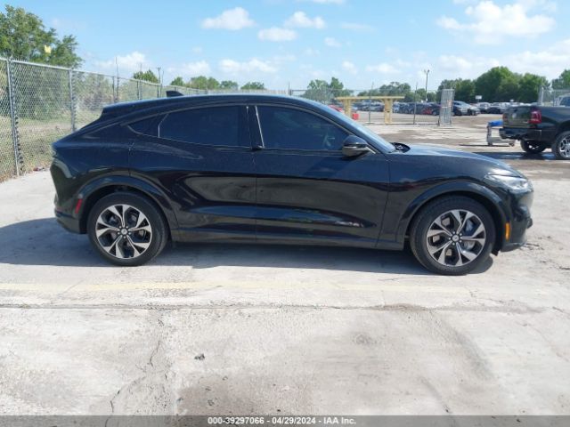 3FMTK3SU4PMA98199 Ford Mustang Mach-e Premium