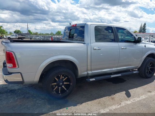 1C6RR7NM4HS877471 RAM 1500 Laramie  4x4 5'7 Box