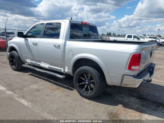 1C6RR7NM4HS877471 RAM 1500 Laramie  4x4 5'7 Box