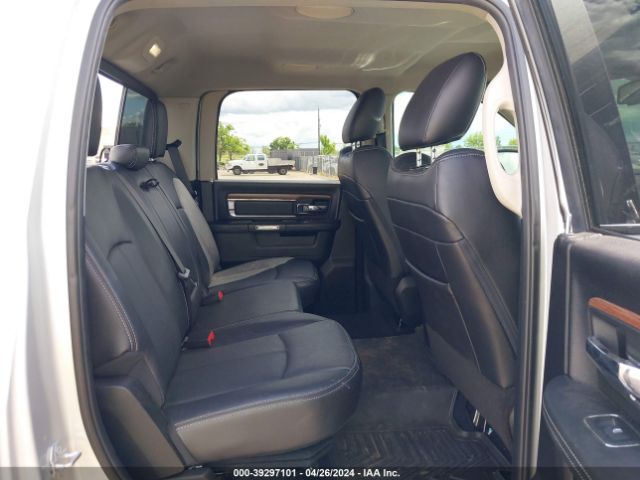 1C6RR7NM4HS877471 RAM 1500 Laramie  4x4 5'7 Box