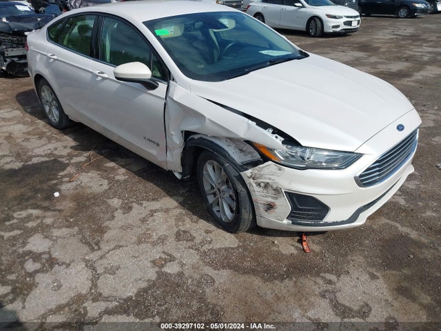 Ford Fusion Hybrid Se 2019 3FA6P0LU7KR131200 Image 6