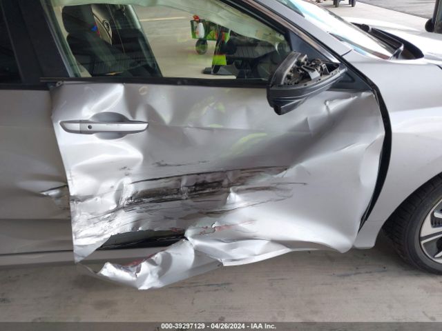 JHMFC1F33JX002339 Honda Civic Ex-t