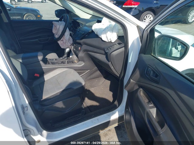 Ford ESCAPE S 2019 1FMCU0F78KUB14521 Image 5