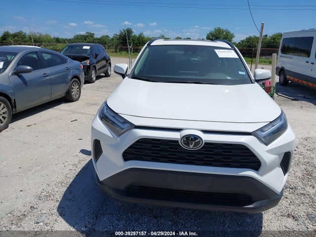 Toyota Rav4 Xle 2022 2T3W1RFV9NC173440 Image 12