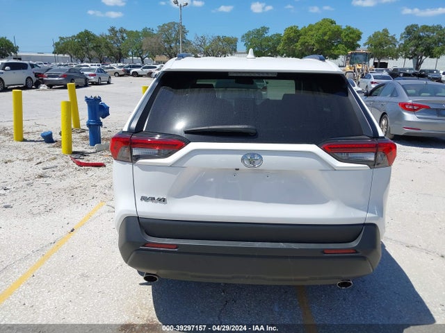 Toyota Rav4 Xle 2022 2T3W1RFV9NC173440 Image 16
