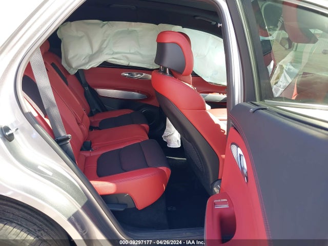 Genesis Gv70 2.5t Awd 2023 KMUMADTB7PU091092 Image 8