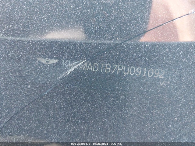 Genesis Gv70 2.5t Awd 2023 KMUMADTB7PU091092 Image 9