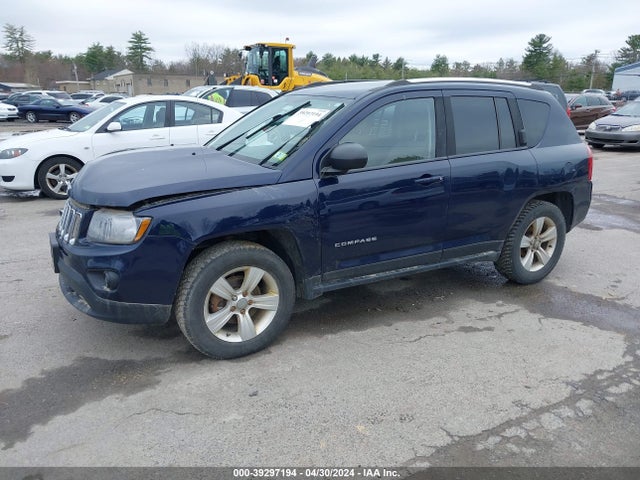 Jeep Compass Sport 2015 1C4NJDBB0FD118060 Image 2