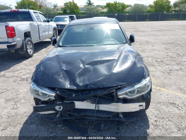 WBA8E5G53JNV01825 BMW 320i Xdrive
