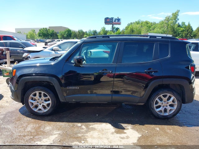 Jeep Renegade Latitude 4x4 2018 ZACCJBBB4JPH15511 Image 14