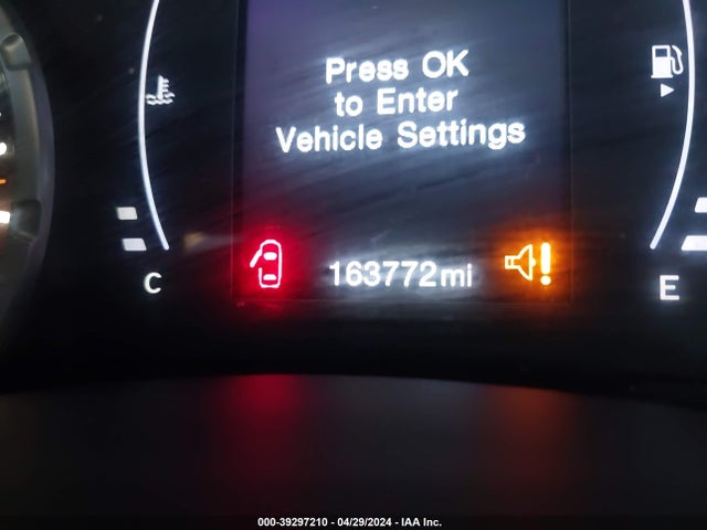 Jeep Renegade Latitude 4x4 2018 ZACCJBBB4JPH15511 Image 7