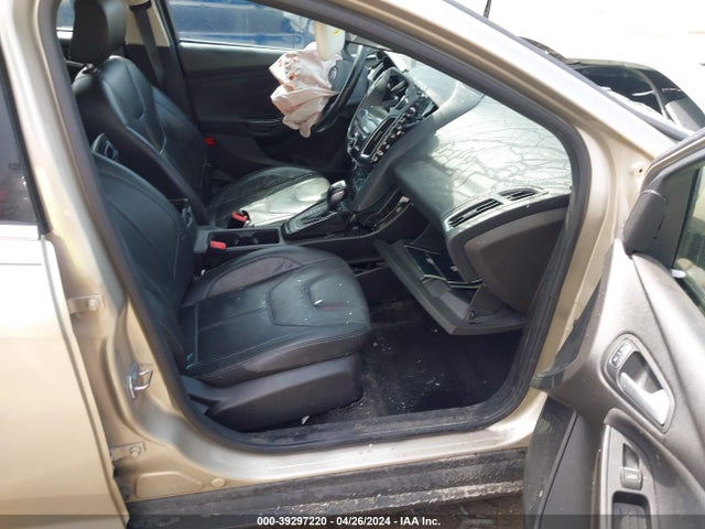 Ford Focus Titanium 2018 1FADP3N29JL229601 Image 5
