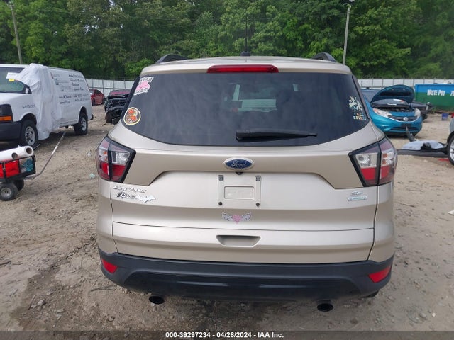 Ford ESCAPE SE 2018 1FMCU0GDXJUB85853 Image 16