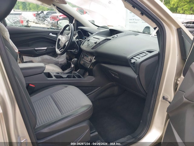 Ford ESCAPE SE 2018 1FMCU0GDXJUB85853 Image 5