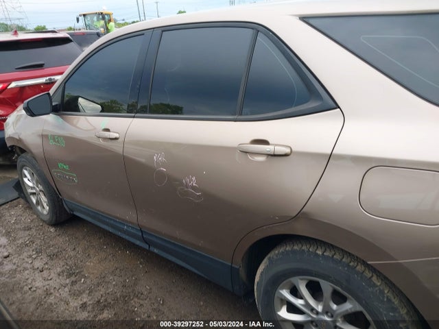 Chevrolet EQUINOX LS 2018 2GNAXHEV9J6148215 Image 14