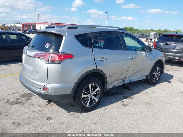 Toyota Rav4 Xle 2017 2T3WFREV5HW387377 Image 4