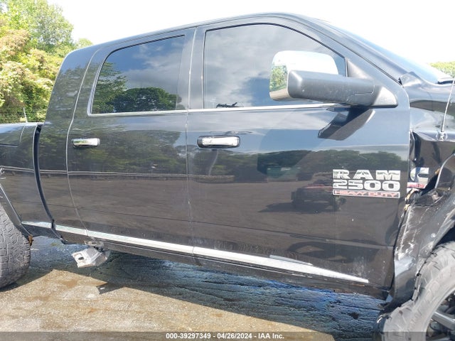 RAM 2500 Limited Mega Cab 4x4 6'4 Box 2018 3C6UR5PL5JG429904 Image 13