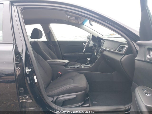 KIA Optima Lx 2016 5XXGT4L33GG036924 Image 5