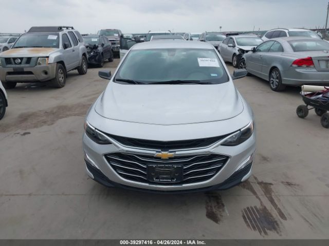 1G1ZB5ST7KF185095 Chevrolet Malibu 1ls